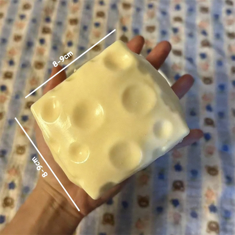 ◑ Jumbo Kaasblok Stressbal Gro - Fidget Cube Original recensie en prijs